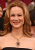 Laura Linney