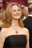 Laura Linney