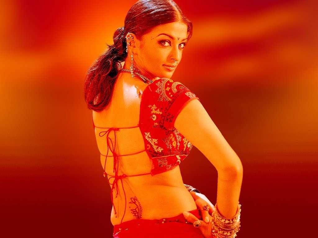 Aishwarya Rai Bachchan Wallpaper