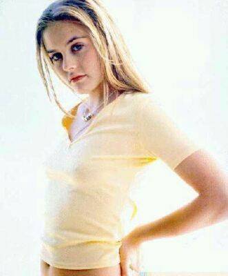 Alicia Silverstone