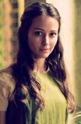 Amy Acker