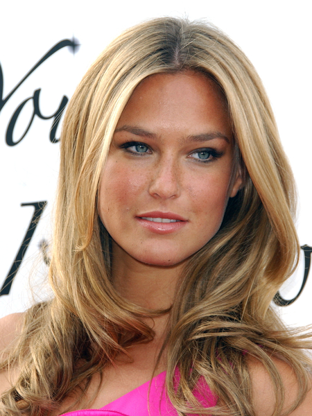 Bar Refaeli