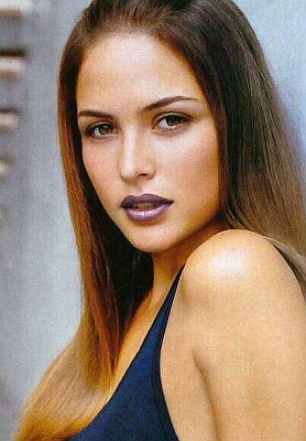 Josie Maran