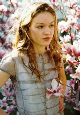 Julia Stiles
