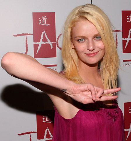 Lydia Hearst