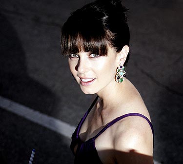 Mia Kirshner