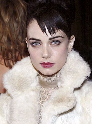Mia Kirshner